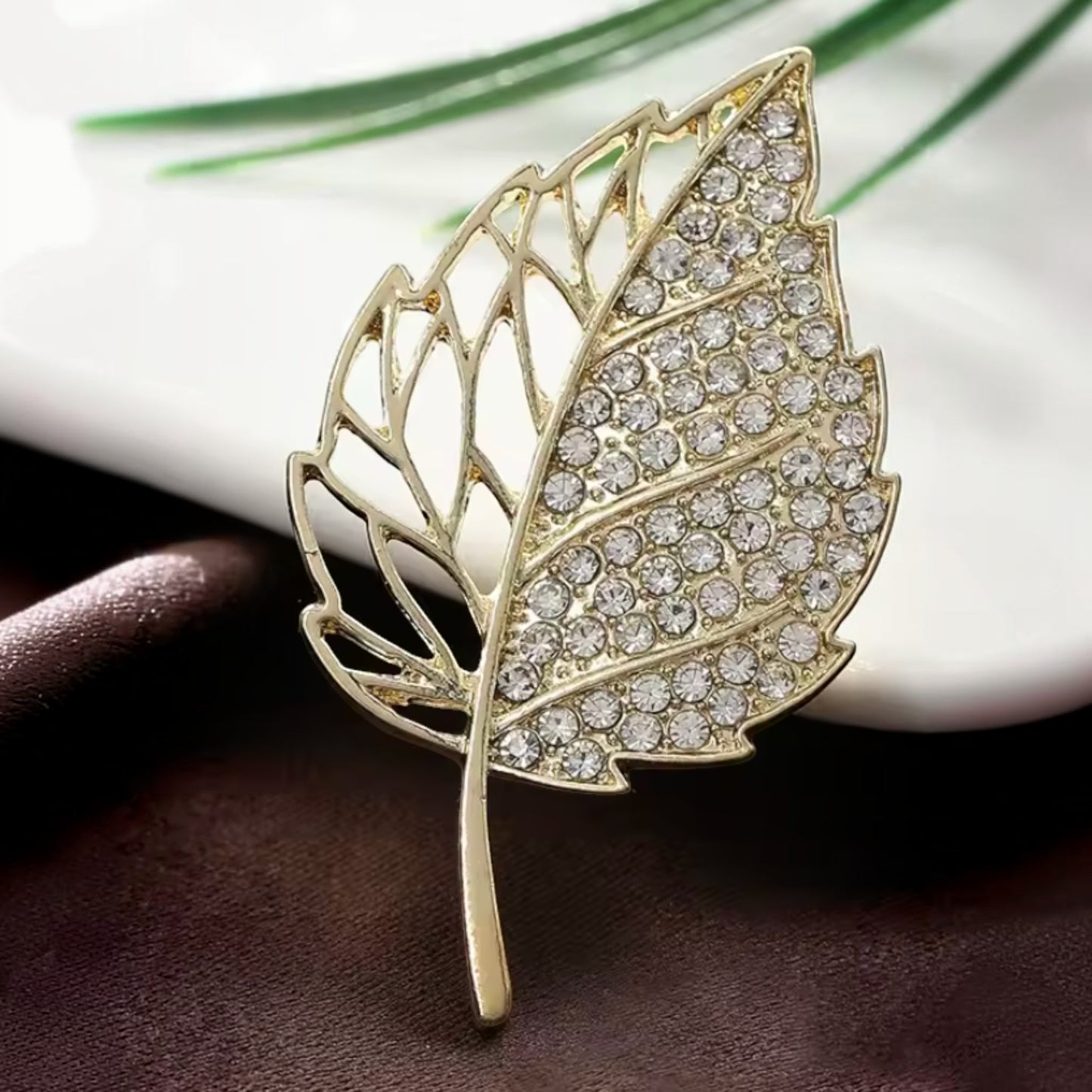 Frosted Leaf