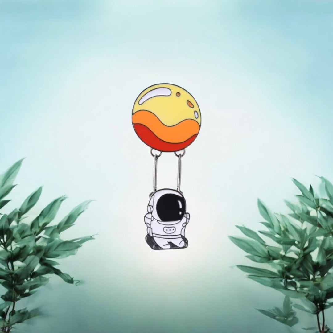 Space Swing Pin