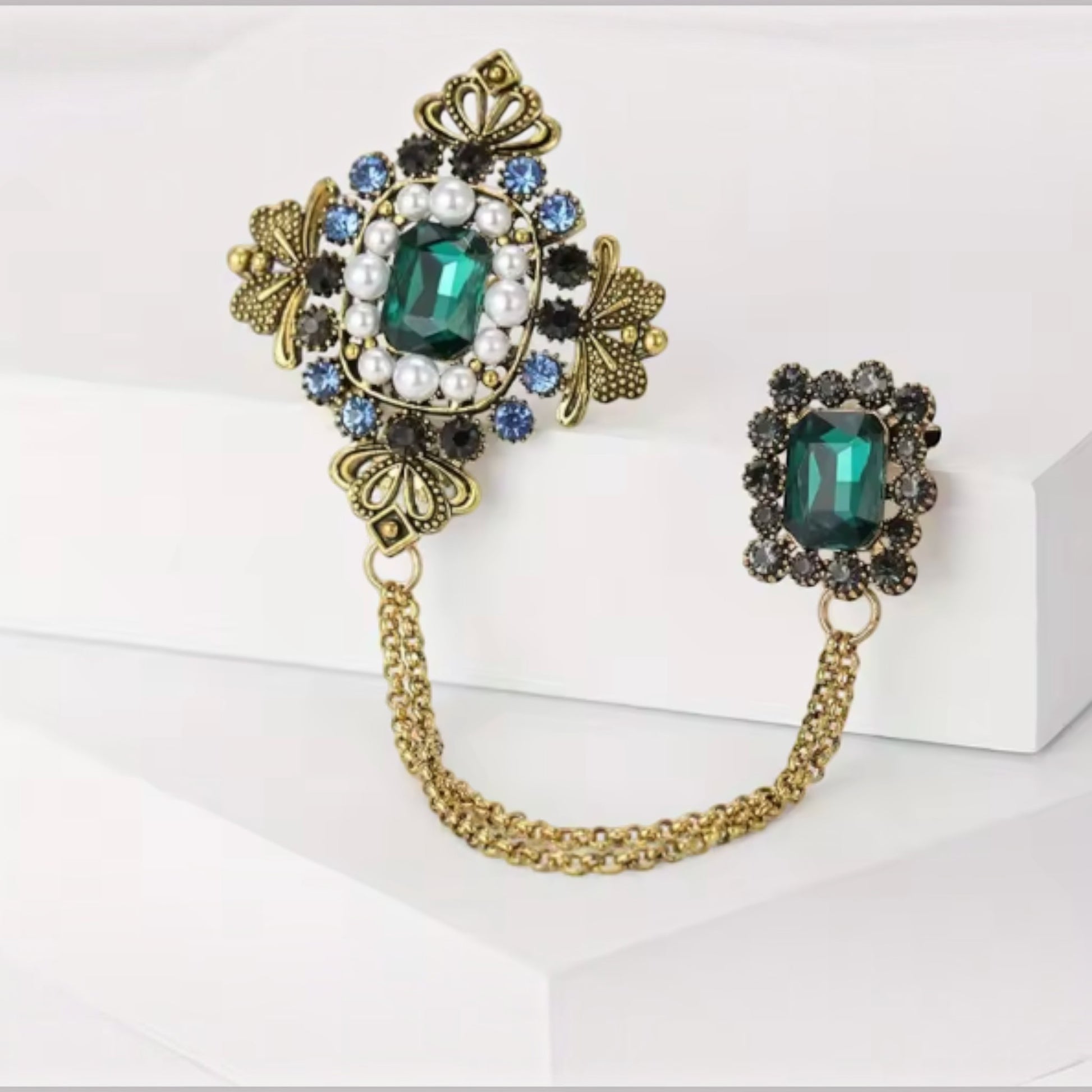 Emerald Heirloom Chain