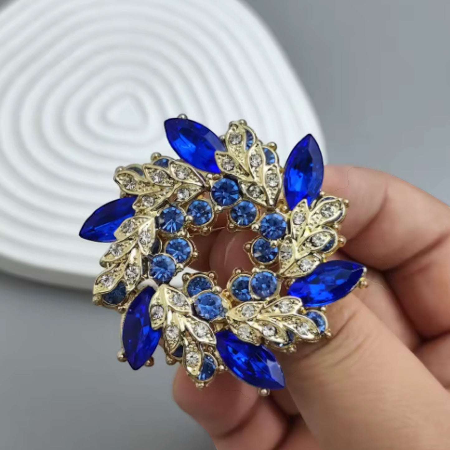 Sapphire Wreath